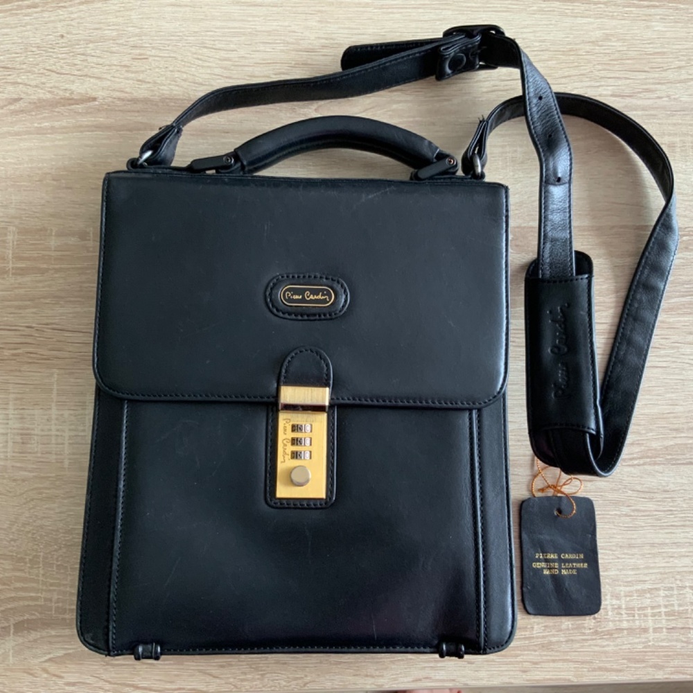 Vintage Pierre Cardin Genuine Leather Hand Made Bag - Picture 14 of 15